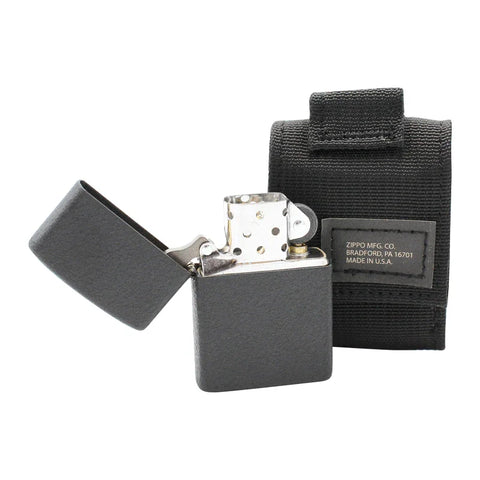 ZIPPO, Black Crackle Black Pouch Geschenkset, ZIPPO-Feuerzeug inkl. Feuerzeugbeutel - luterne.shop
