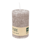 PURE OLIVE Stumpenkerze Siena, 90/60 mm, WENZEL, Brenndauer 25h, plastikfrei, vegan
